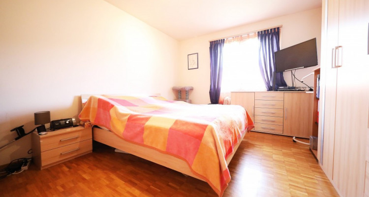 Magnifique 3,5p // 2 chambres // 2 SDB // 2 Balcons image 6