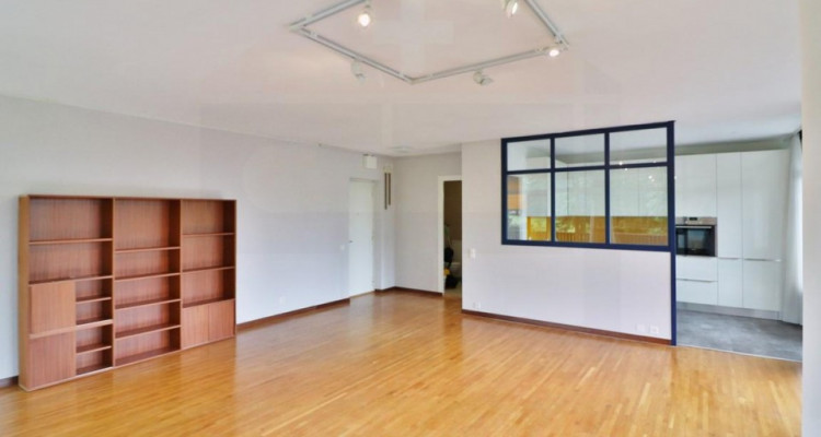 Budé - Bel appartement 2 pièces proche des Organisations Internationales image 3