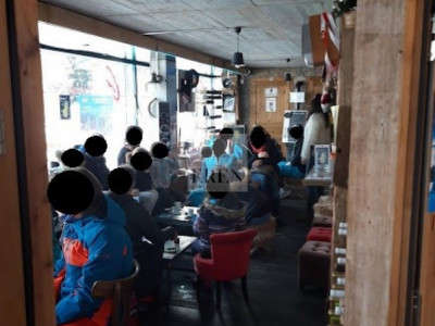 Surface commerciale en plein centre de la station dOvronnaz (magasin de sport + bar lounge) image 7