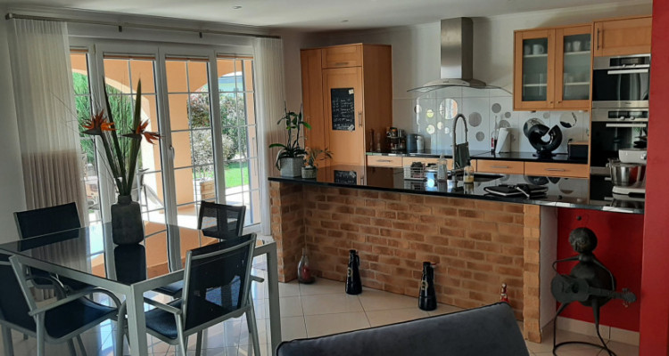 Belle maison familiale de 6.5 pièces, style provençal image 7