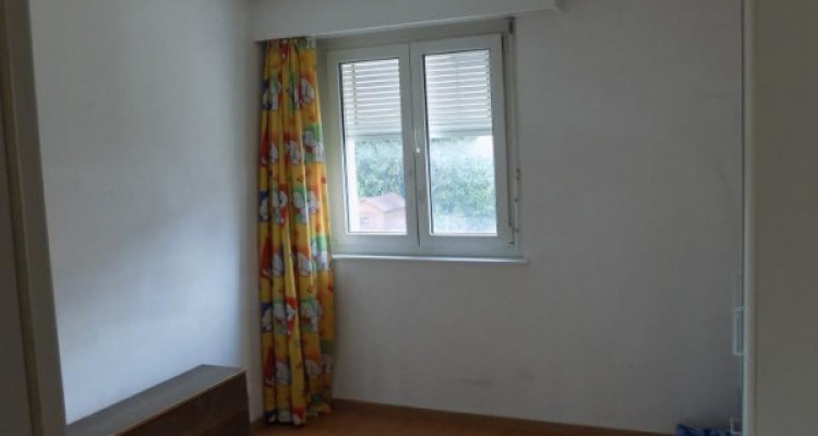 Maison mitoyenne de 4 chambres à Gland image 6