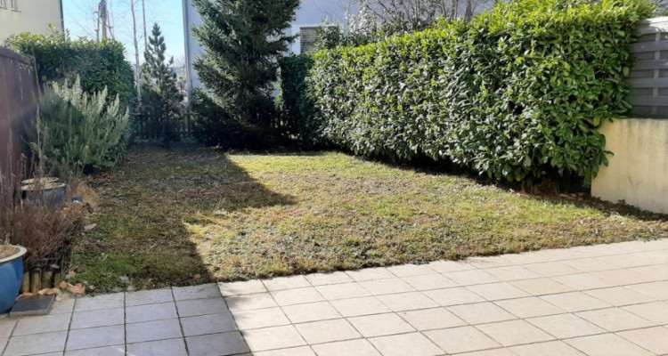 Maison mitoyenne de 4 chambres à Gland image 8