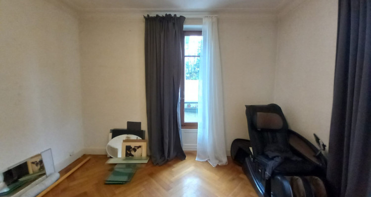 Magnifique 4.5 pièces à Grange-canal / haut des Eaux-vives image 10