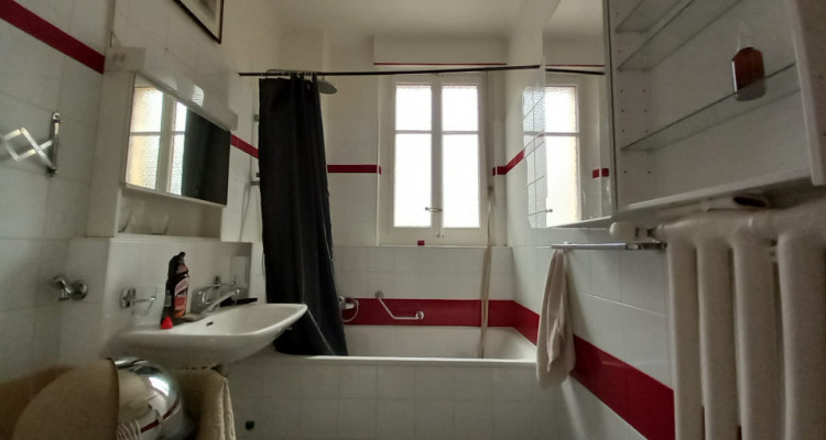 Magnifique 4.5 pièces à Grange-canal / haut des Eaux-vives image 12