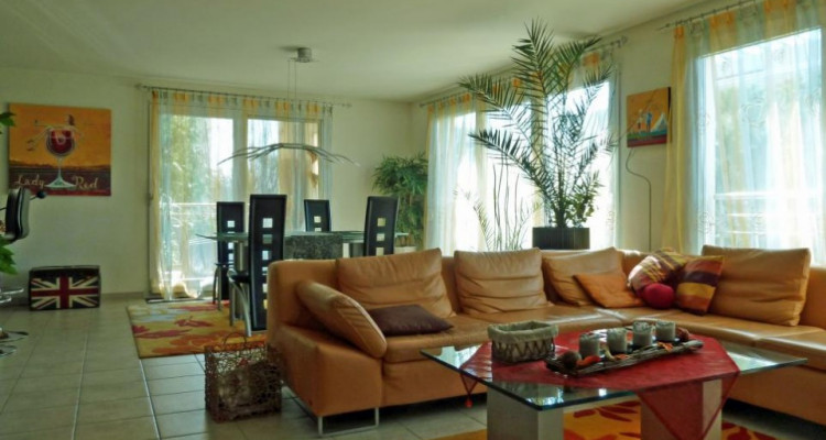 Location meublé - moderne et lumineux appartement de 4.5 pièces avec 2 balcons image 4