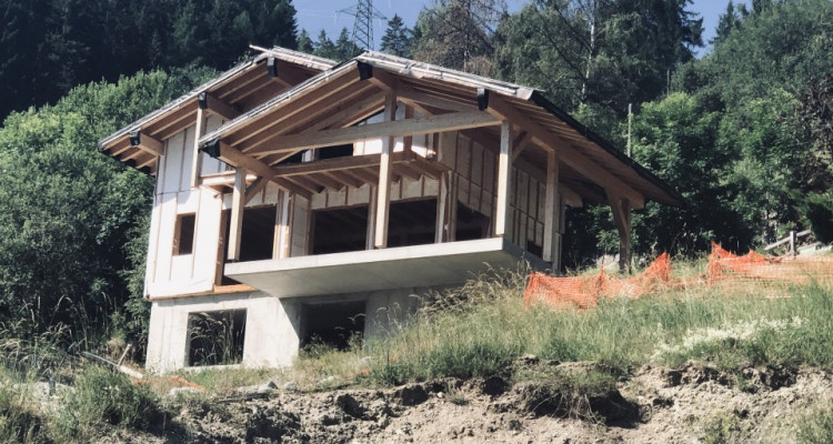 CAMPANULE : Luxueux chalet 7,5 pièces NEUF au coeur de la Tzoumaz  image 7