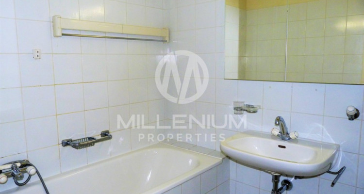 Joli appartement de 3 P Avenue de Wendt image 3