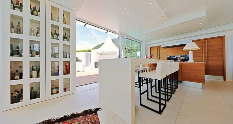 Splendide maison darchitecte de 300m2 avec vue incroyable sur le lac  image 8