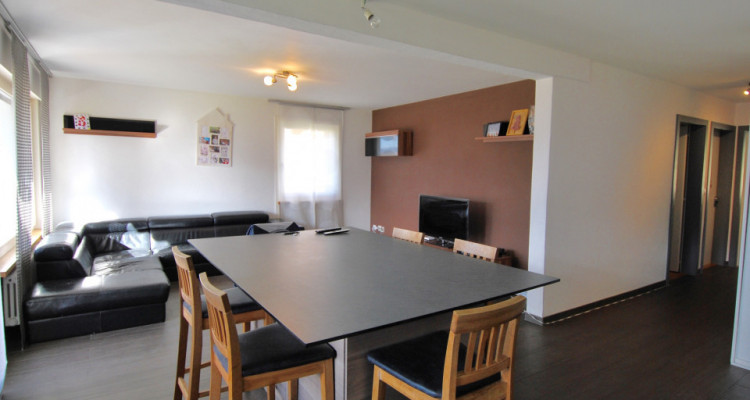 Bel appartement de 4.5 pièces à Estavannens dans un quartier paisible  image 2