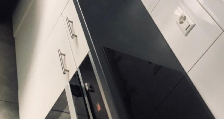 2,5 pièces situé au rondeau de carouge image 2