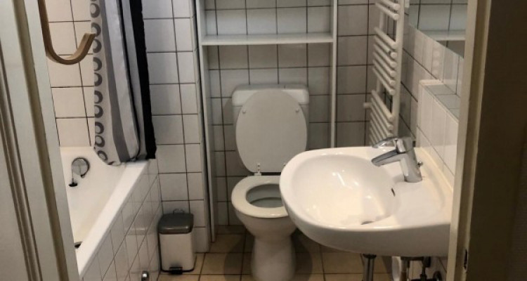 2,5 pièces situé au rondeau de carouge image 4