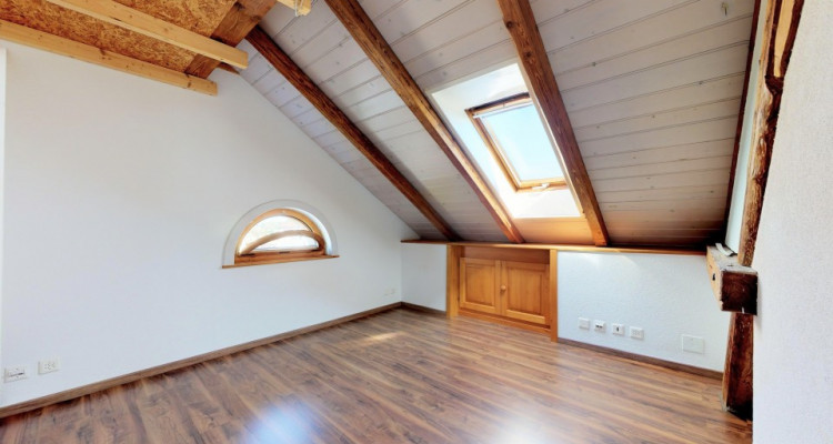 Spacieux attique avec véranda et terrasse!   image 4