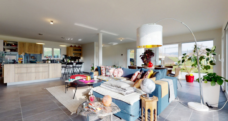 Un grand jardin donnant sur la campagne (Reprise dhypothèque) image 4