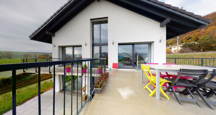 Un grand jardin donnant sur la campagne (Reprise dhypothèque) image 12