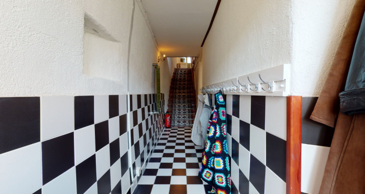 VISITES RE-OUVERTES Très jolie maison contigüe avec jardin et terrasse image 9