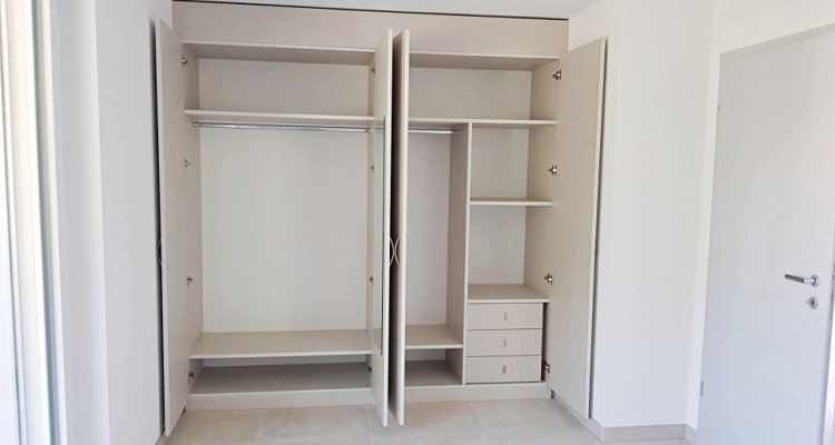 Sublime appartement de 2.5 pièces / Vue dégagée / Terrasse image 5