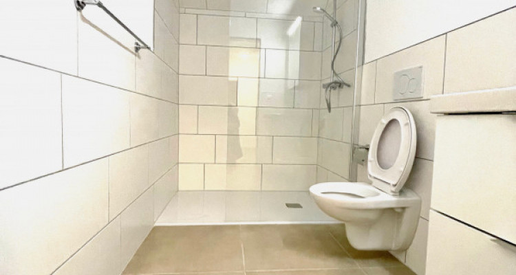 TOLLE ATTIKAWOHNUNG - ERSTBEZUG image 5