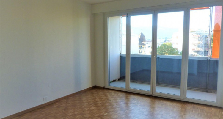 Appartement rénové de 4P rue des Battoirs. image 4