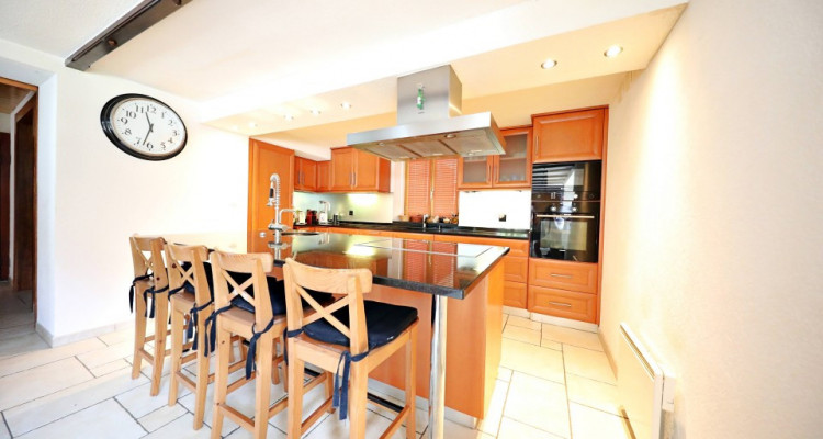 Superbe chalet individuel avec vue imprenable image 4