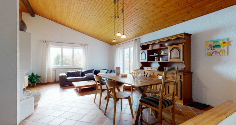 VISITES SUSPENDUES splendide villa avec vue et terrain avec potentiel image 3