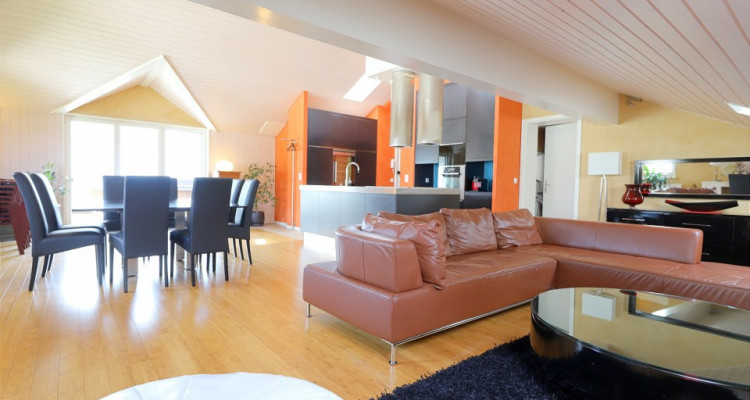 Superbe appartement 5 pièces de 160m2 meublé à Mies image 4