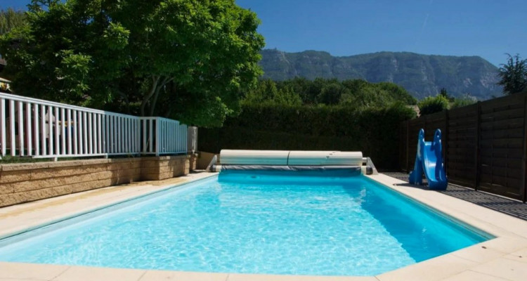 Belle villa 6P avec piscine à Vessy image 4
