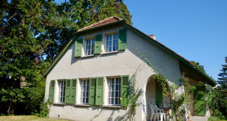 Grande maison individuelle avec charme image 2