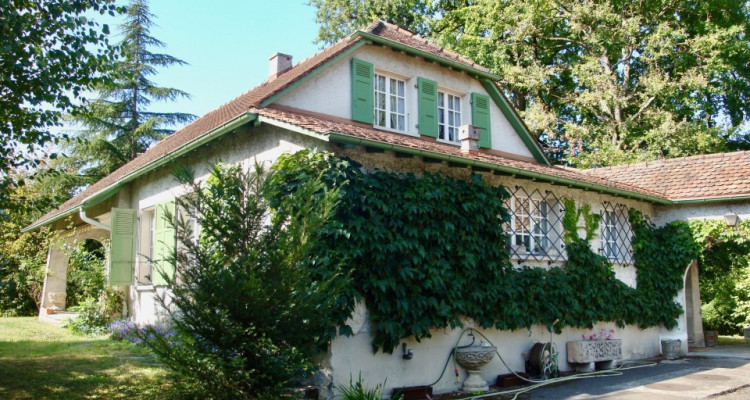 Grande maison individuelle avec charme image 3