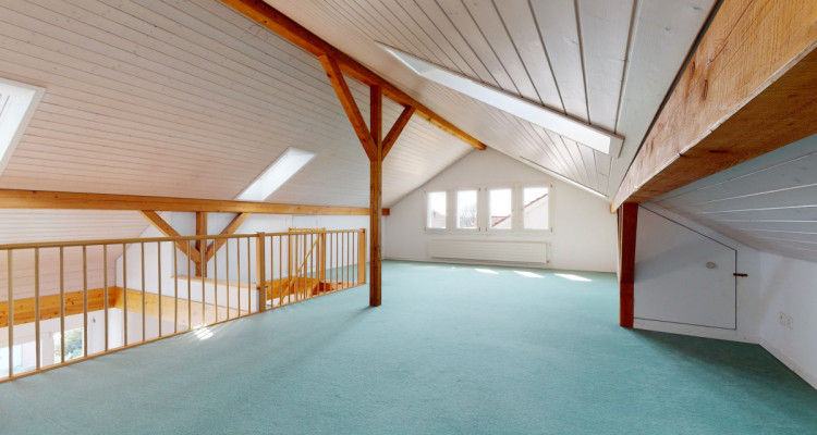 Charmante 4.5-Zimmer Dachwohnung mit grosser Galerie image 8