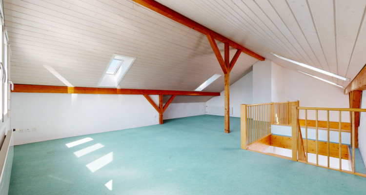 Charmante 4.5-Zimmer Dachwohnung mit grosser Galerie image 9
