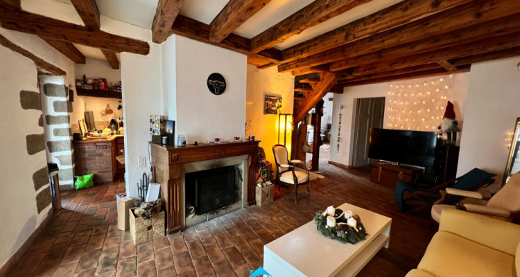 Maison villageoise de deux appartements à Begnins image 3