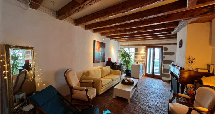 Maison villageoise de deux appartements à Begnins image 4