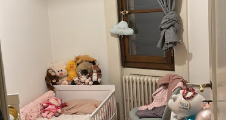 Agence de Relocation. Appartement 3.5 pièces, Rue Henri Mussard 2e étage. Proche des commerces et des commodités. image 3