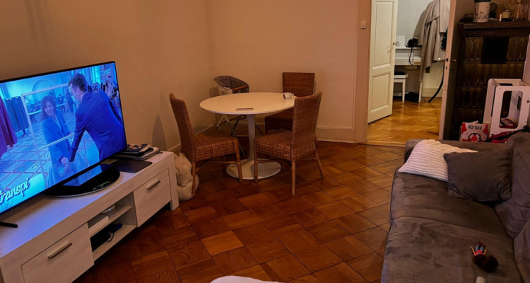 Agence de Relocation. Appartement 3.5 pièces, Rue Henri Mussard 2e étage. Proche des commerces et des commodités. image 4