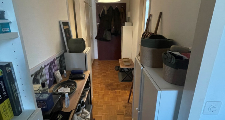 Grand 2.5 pièces à Collonge-Bellerive avec balcon image 2