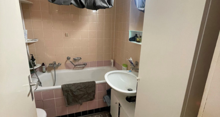 Grand 2.5 pièces à Collonge-Bellerive avec balcon image 9