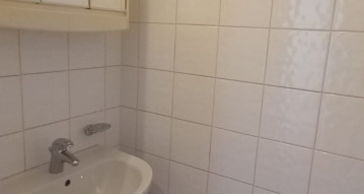 Magnifique 3 pièces avec cachet et balcon à Plainpalais image 7