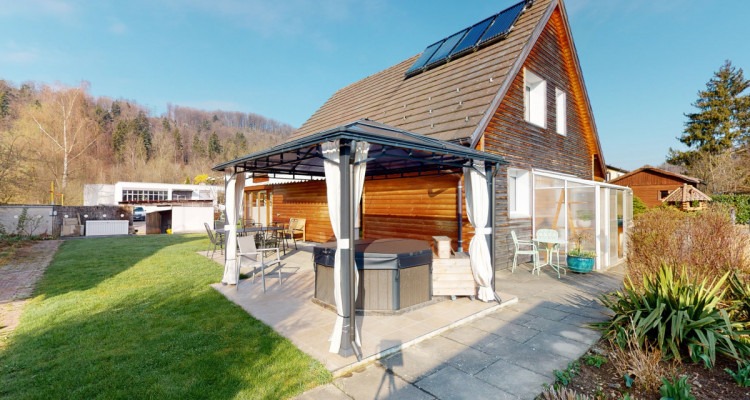 Attraktives 4.5 Zimmer Einfamilienhaus in Dättnau image 3