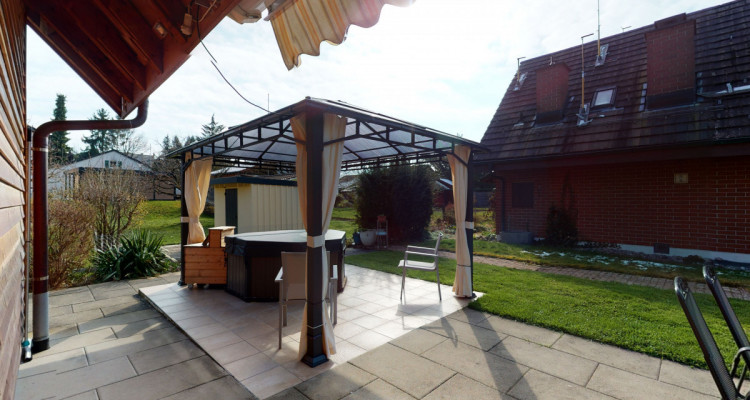 Attraktives 4.5 Zimmer Einfamilienhaus in Dättnau image 4