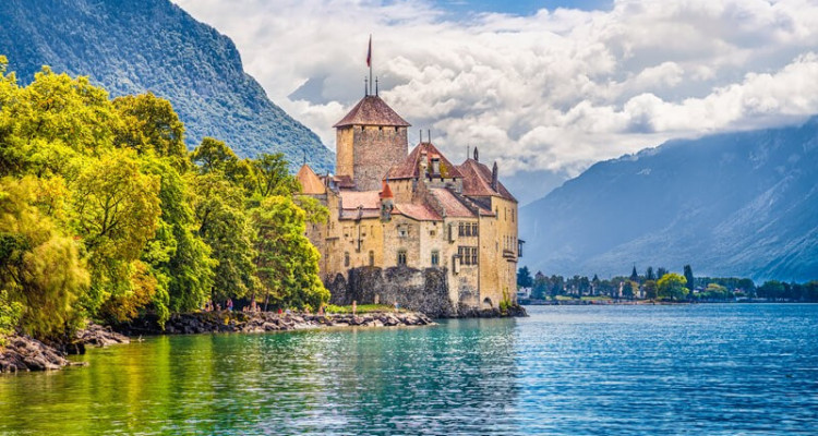 Exceptional! restaurant meters away from Chillon castle image 1