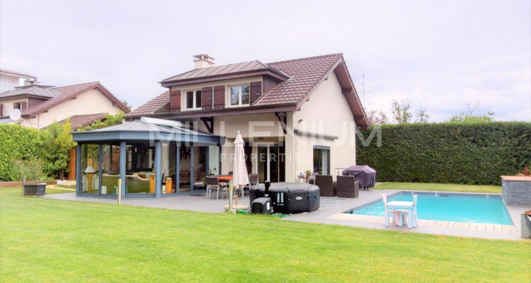 Belle maison avec piscine et appartement indépendant à Genthod image 1
