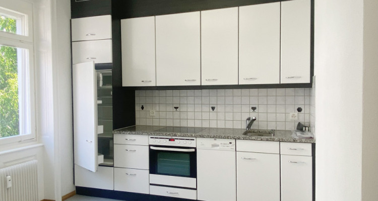 Grosse Single-Wohnung in beliebter Wohngegend (nahe Rhein) image 3