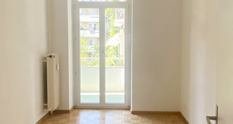 Grosse Single-Wohnung in beliebter Wohngegend (nahe Rhein) image 6