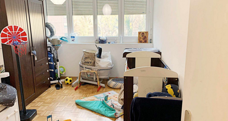 Bel appartement de 4.5 pièces // Balcon // Proche commodités image 5