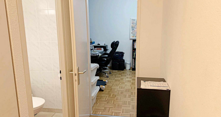 Bel appartement de 4.5 pièces // Balcon // Proche commodités image 7