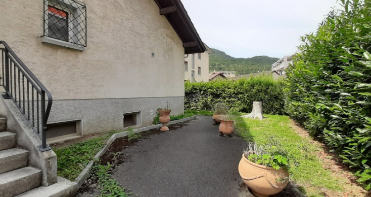 C-Immo vous propose une villa de 2 appartements sur Monthey image 3