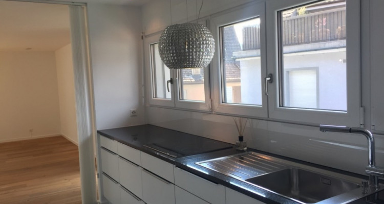 Schöne moderne Wohnung mit Garten im Zentrum von Magden  image 1