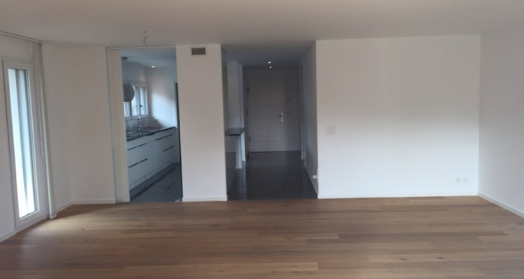 Schöne moderne Wohnung mit Garten im Zentrum von Magden  image 5