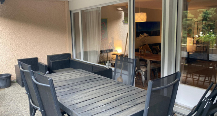 Magnifique 4.5 pièces à Puplinge (campagne genevoise) avec terrasse image 1