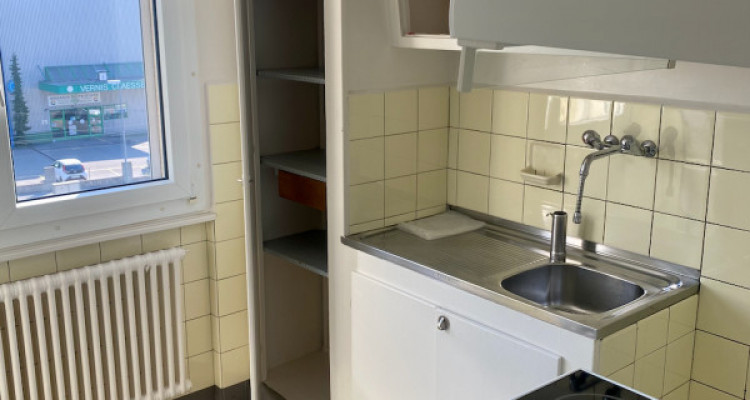 Appartement Renens - 1 pièce image 9